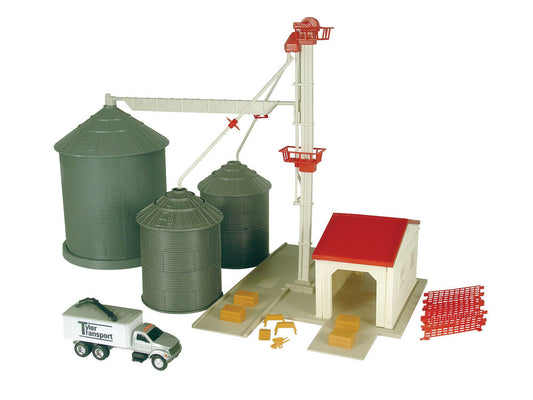 Ertl 1/64 Farm Country Grain Feed Playset - Nelson Motors & Equipment